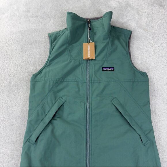 Patagonia NWT Women's Size Small Shelled Synchilla Reversible Vest 23025 Style - Picture 13 of 15